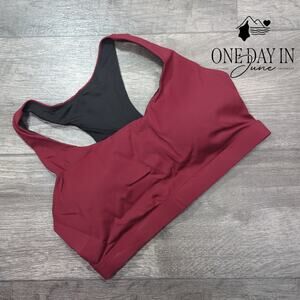 Running Girl Padded Sports Bra Size L